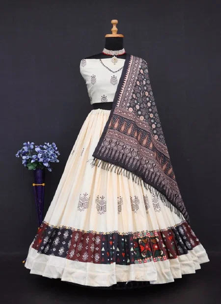 VC 266 Muslin Printed Lehenga With Blouse Dupatta Best Wholesale Shop In Surat